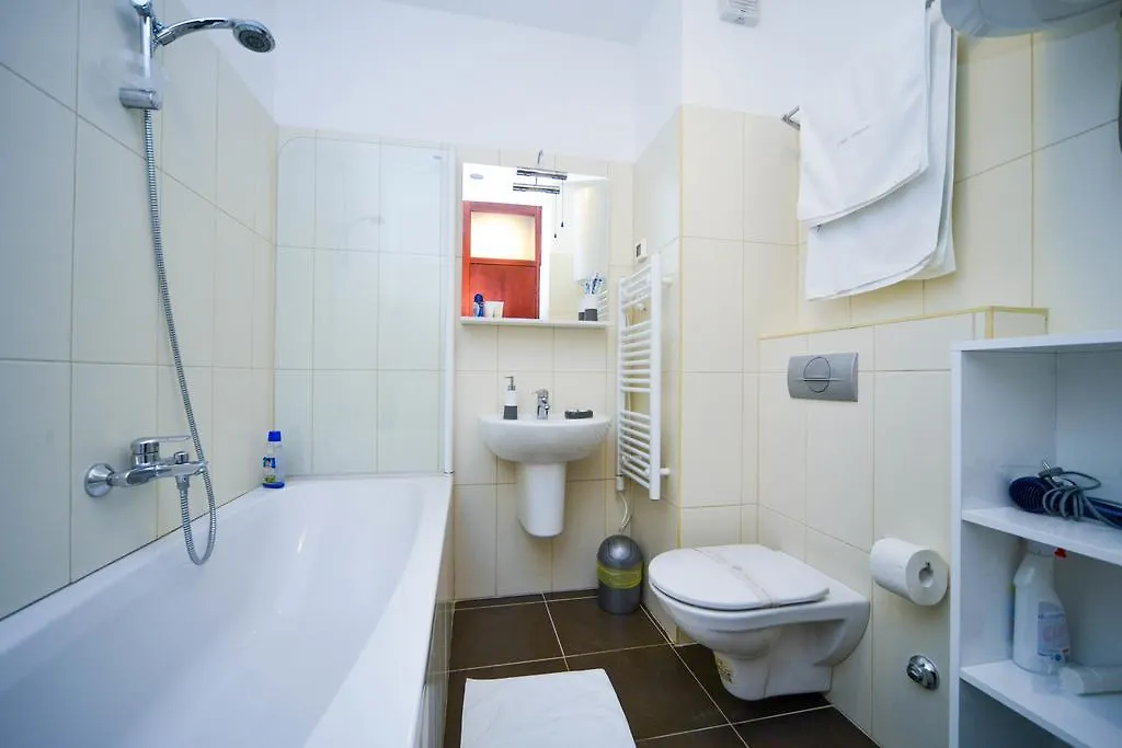 Apartment Mahagony Deluxe Zadar